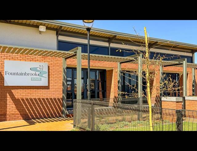 4 BEDROOM HOUSE FOR SALE IN FOUNTAINBROOK ESTATE